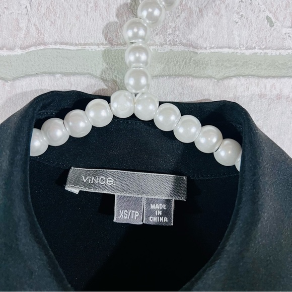 Vince Silk Oversized Black Button Front Long Sleeve Tunic Blouse Size XS - Picture 5 of 7